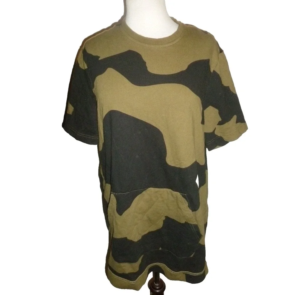 Five Four‎ Mens Camo Short Sleeve T-Shirt Green Black Kangaroo Pocket Large